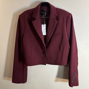 DYNAMITE Sz XL Burgundy Cropped Blazer Jacket Slight Bell Sleeve Peak Lapel NEW
